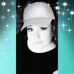 Meet your Posher, Mizzaudreyy